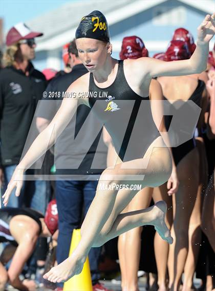 Thumbnail 3 in Corona del Mar vs. Foothill (Barnett Holiday Cup) photogallery.