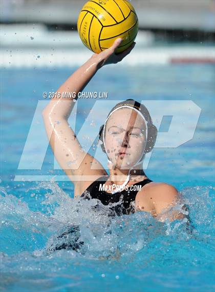 Thumbnail 3 in Corona del Mar vs. Foothill (Barnett Holiday Cup) photogallery.