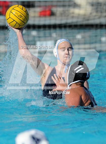 Thumbnail 1 in Corona del Mar vs. Foothill (Barnett Holiday Cup) photogallery.