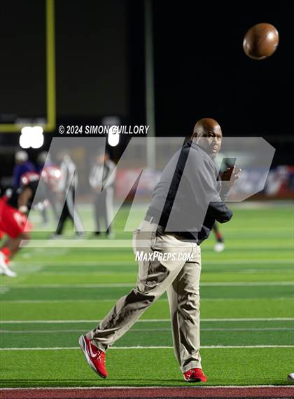 Thumbnail 2 in North Shore vs. Ridge Point (UIL Football 6A-1  Area Playoff) photogallery.