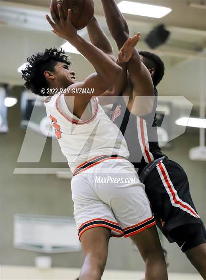 Thumbnail 1 in Central vs. TMI-Episcopal photogallery.