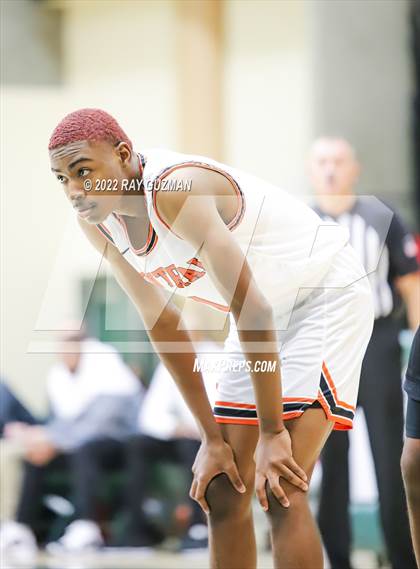 Thumbnail 1 in Central vs. TMI-Episcopal photogallery.
