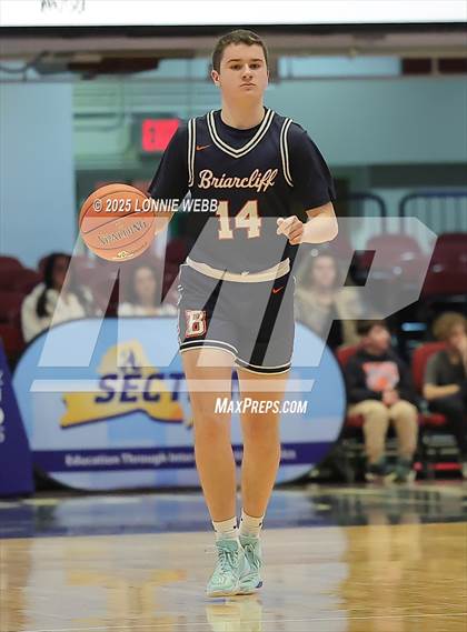 Thumbnail 1 in Blind Brook vs. Briarcliff (NYSPHSAA Section 1 Class B Semifinal) photogallery.