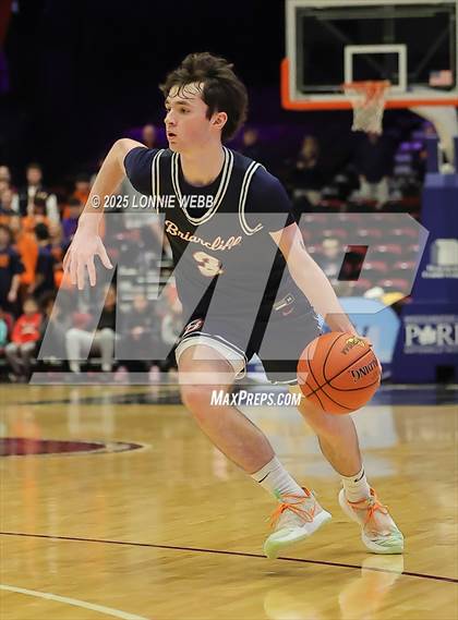 Thumbnail 1 in Blind Brook vs. Briarcliff (NYSPHSAA Section 1 Class B Semifinal) photogallery.