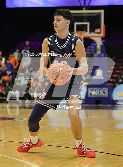 Thumbnail 2 in Blind Brook vs. Briarcliff (NYSPHSAA Section 1 Class B Semifinal) photogallery.