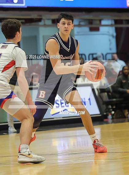 Thumbnail 3 in Blind Brook vs. Briarcliff (NYSPHSAA Section 1 Class B Semifinal) photogallery.