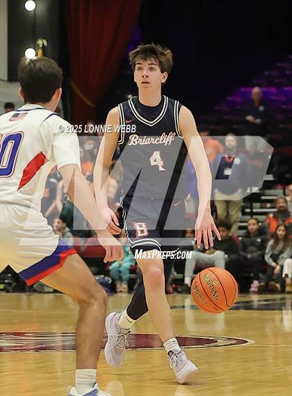 Thumbnail 3 in Blind Brook vs. Briarcliff (NYSPHSAA Section 1 Class B Semifinal) photogallery.