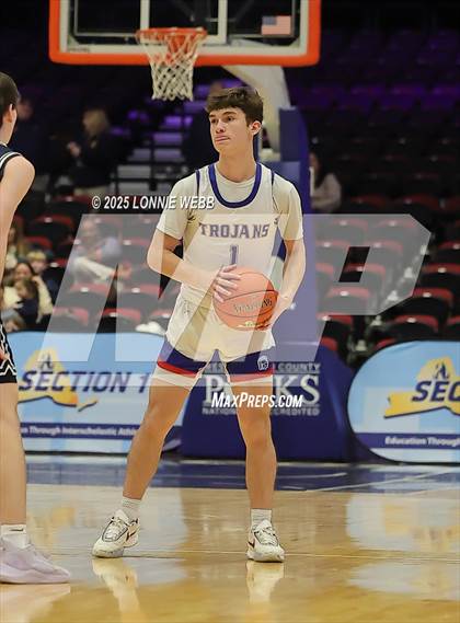Thumbnail 1 in Blind Brook vs. Briarcliff (NYSPHSAA Section 1 Class B Semifinal) photogallery.