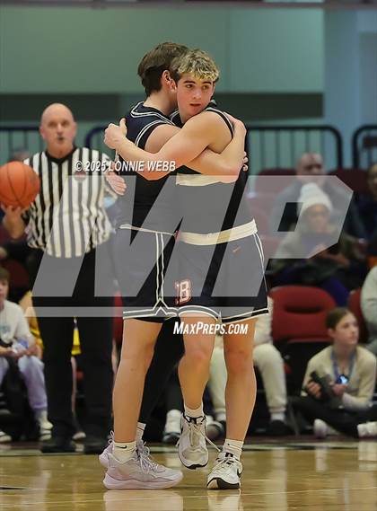 Thumbnail 3 in Blind Brook vs. Briarcliff (NYSPHSAA Section 1 Class B Semifinal) photogallery.