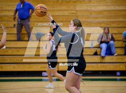 Thumbnail 1 in JV: Buena @ Santa Barbara photogallery.