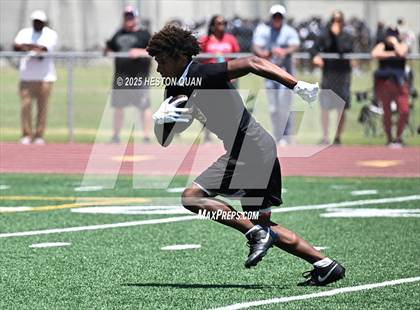 Thumbnail 1 in Mission Viejo vs. JSerra Catholic  (Battle at the Beach) photogallery.