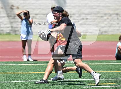 Thumbnail 2 in Mission Viejo vs. JSerra Catholic  (Battle at the Beach) photogallery.