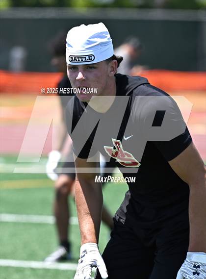 Thumbnail 3 in Mission Viejo vs. JSerra Catholic  (Battle at the Beach) photogallery.