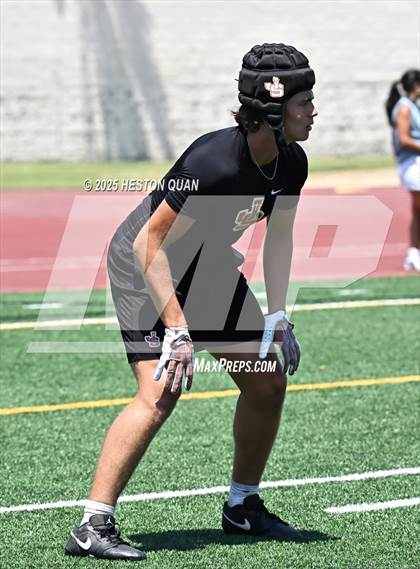 Thumbnail 2 in Mission Viejo vs. JSerra Catholic  (Battle at the Beach) photogallery.