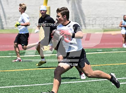 Thumbnail 3 in Mission Viejo vs. JSerra Catholic  (Battle at the Beach) photogallery.