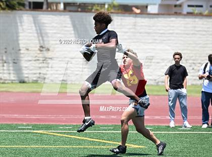 Thumbnail 3 in Mission Viejo vs. JSerra Catholic  (Battle at the Beach) photogallery.