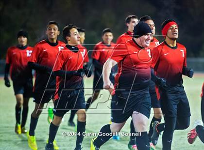 Thumbnail 3 in Newton-Conover vs. First Flight (NCHSAA 2A Final) photogallery.
