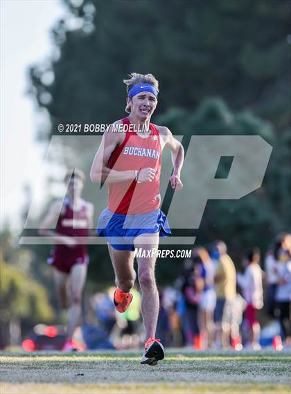 Thumbnail 2 in Buchanan vs Clovis West photogallery.