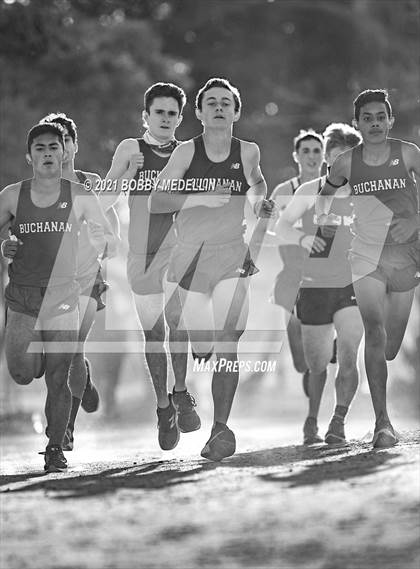 Thumbnail 3 in Buchanan vs Clovis West photogallery.