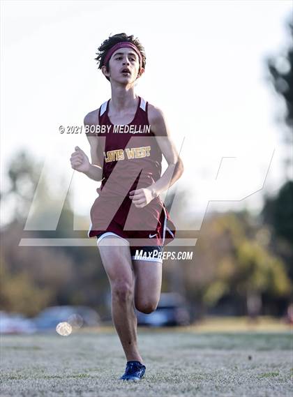 Thumbnail 3 in Buchanan vs Clovis West photogallery.