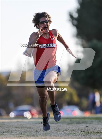 Thumbnail 2 in Buchanan vs Clovis West photogallery.