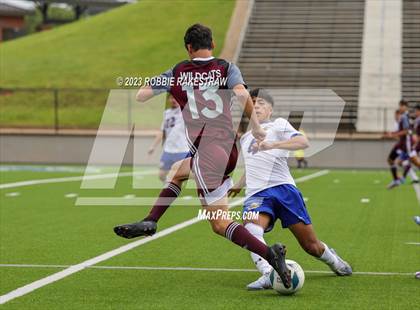 Thumbnail 3 in Palestine vs. Jacksonville (UIL 4A Region II Final) photogallery.