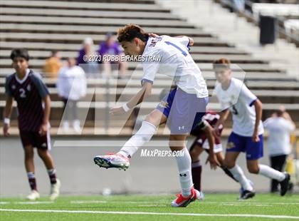Thumbnail 2 in Palestine vs. Jacksonville (UIL 4A Region II Final) photogallery.