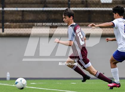Thumbnail 1 in Palestine vs. Jacksonville (UIL 4A Region II Final) photogallery.