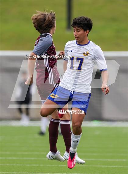Thumbnail 1 in Palestine vs. Jacksonville (UIL 4A Region II Final) photogallery.