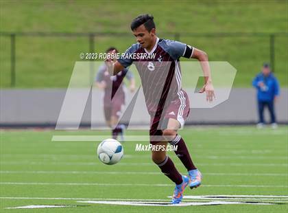 Thumbnail 2 in Palestine vs. Jacksonville (UIL 4A Region II Final) photogallery.