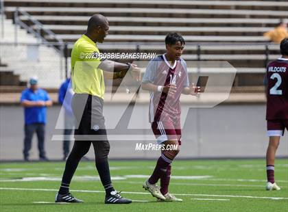 Thumbnail 1 in Palestine vs. Jacksonville (UIL 4A Region II Final) photogallery.