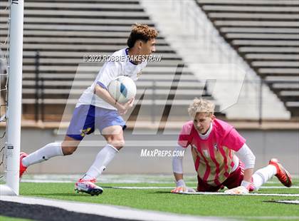 Thumbnail 3 in Palestine vs. Jacksonville (UIL 4A Region II Final) photogallery.