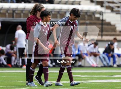 Thumbnail 3 in Palestine vs. Jacksonville (UIL 4A Region II Final) photogallery.