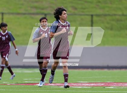 Thumbnail 2 in Palestine vs. Jacksonville (UIL 4A Region II Final) photogallery.