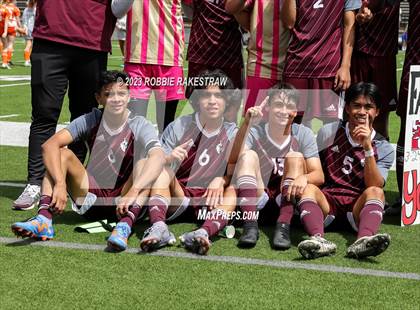 Thumbnail 2 in Palestine vs. Jacksonville (UIL 4A Region II Final) photogallery.