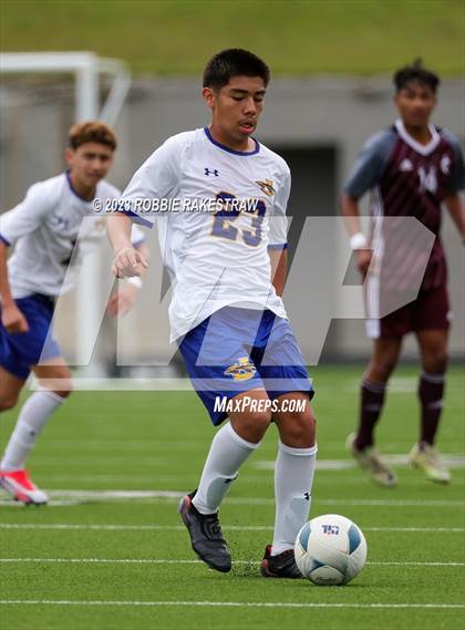 Thumbnail 2 in Palestine vs. Jacksonville (UIL 4A Region II Final) photogallery.