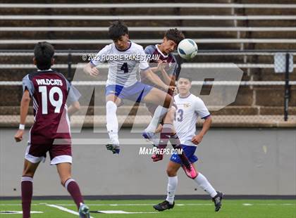 Thumbnail 2 in Palestine vs. Jacksonville (UIL 4A Region II Final) photogallery.