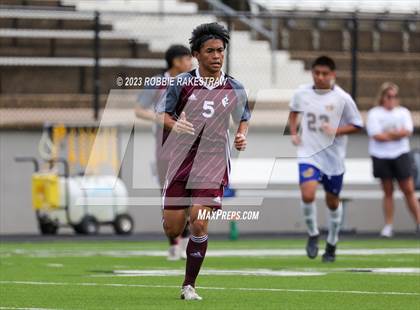 Thumbnail 3 in Palestine vs. Jacksonville (UIL 4A Region II Final) photogallery.