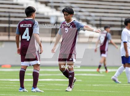 Thumbnail 1 in Palestine vs. Jacksonville (UIL 4A Region II Final) photogallery.
