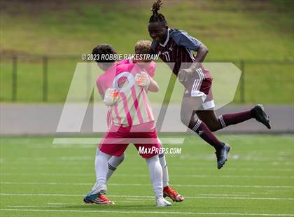 Thumbnail 3 in Palestine vs. Jacksonville (UIL 4A Region II Final) photogallery.
