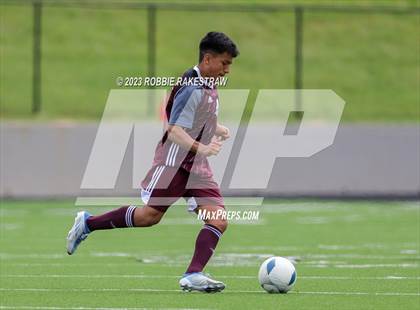 Thumbnail 1 in Palestine vs. Jacksonville (UIL 4A Region II Final) photogallery.
