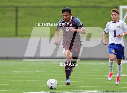 Thumbnail 3 in Palestine vs. Jacksonville (UIL 4A Region II Final) photogallery.