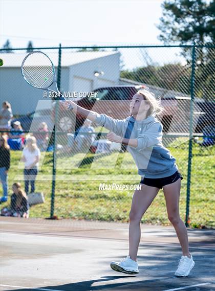 Thumbnail 1 in Frontier League Tournament photogallery.