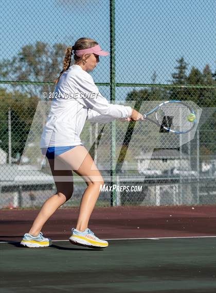 Thumbnail 2 in Frontier League Tournament photogallery.