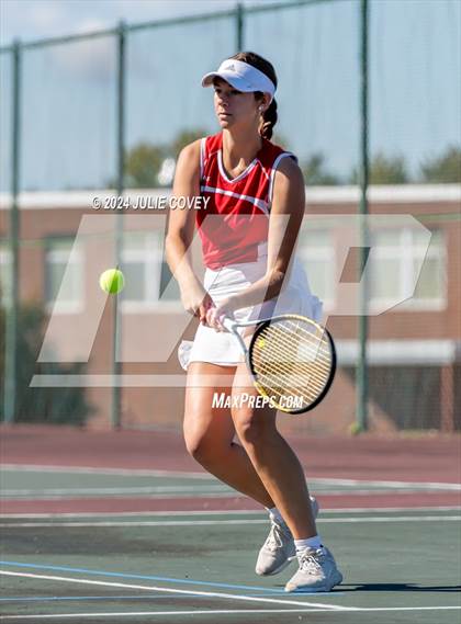 Thumbnail 1 in Frontier League Tournament photogallery.