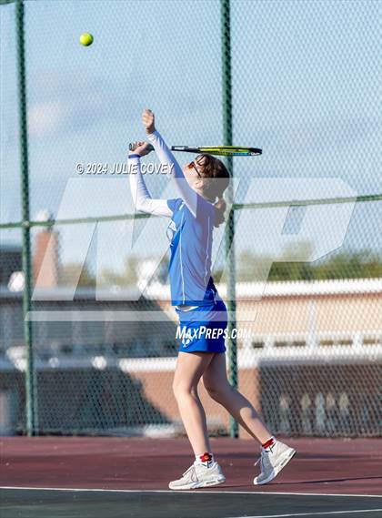 Thumbnail 1 in Frontier League Tournament photogallery.