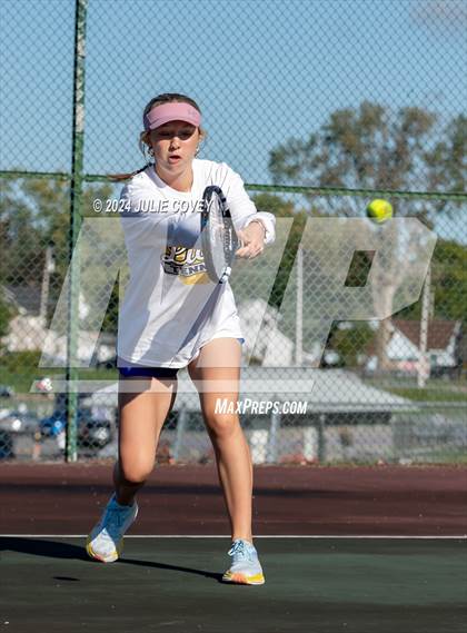 Thumbnail 1 in Frontier League Tournament photogallery.