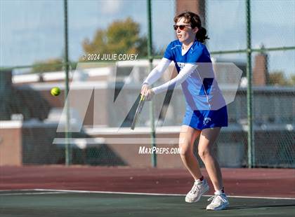 Thumbnail 1 in Frontier League Tournament photogallery.
