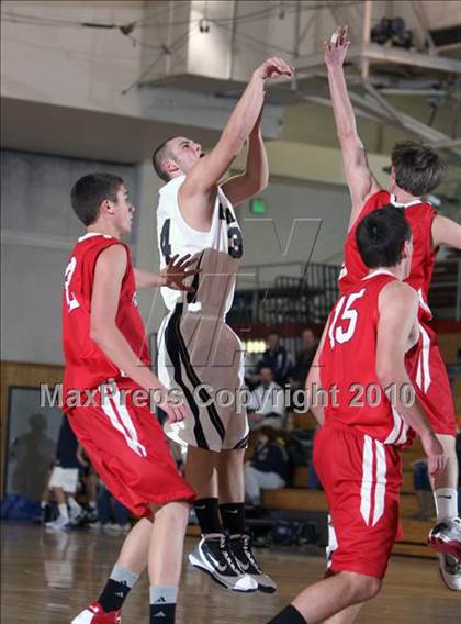 Thumbnail 2 in Fairview @ Arapahoe (Cherry Creek Holiday Classic) photogallery.