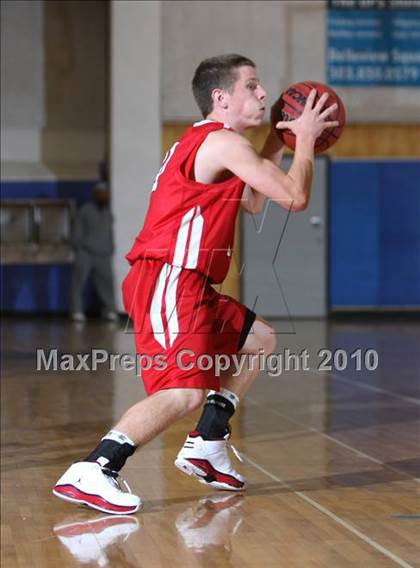 Thumbnail 2 in Fairview @ Arapahoe (Cherry Creek Holiday Classic) photogallery.